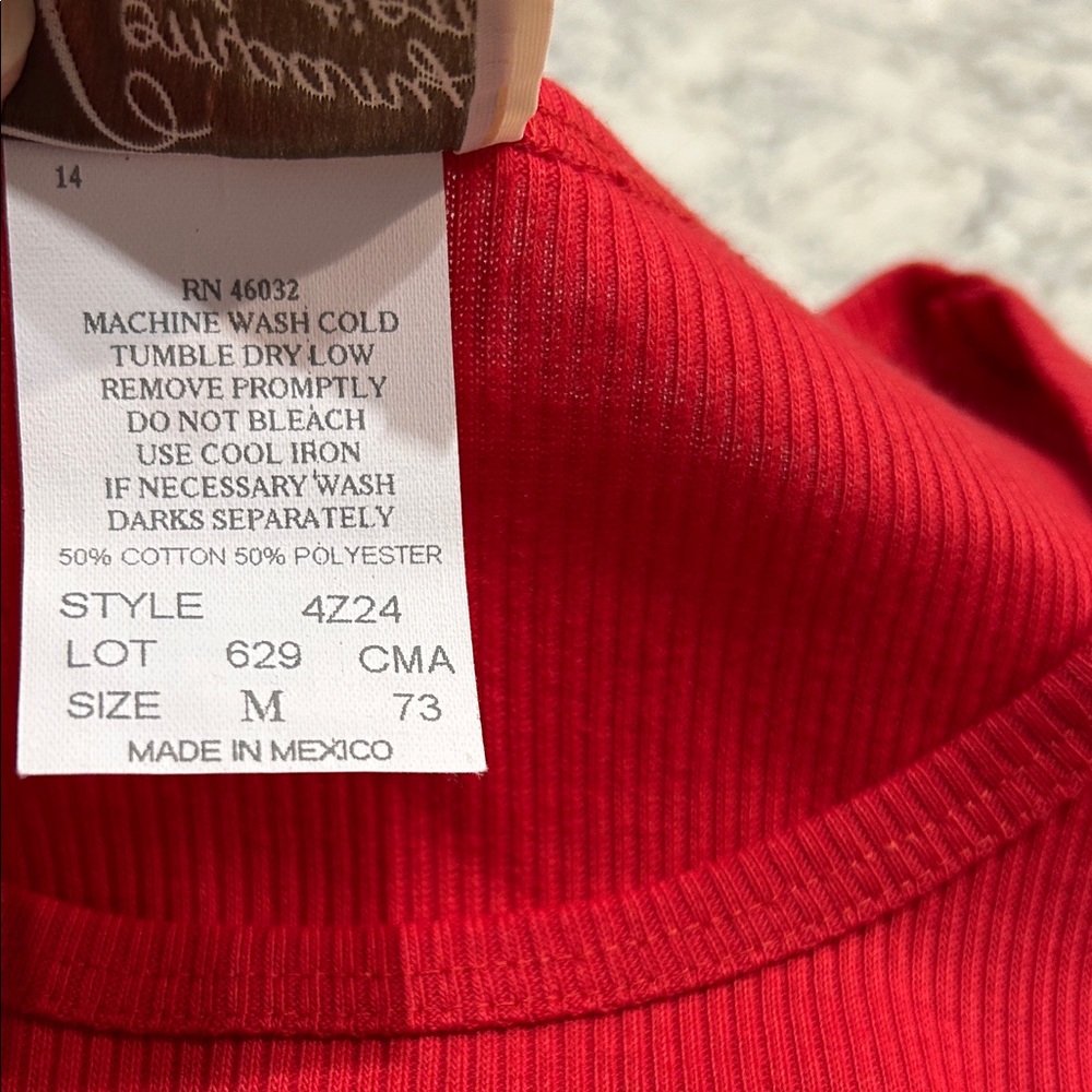 Vintage Company Collection Collection Bold Ribbed Red Top - Picture 8 of 11